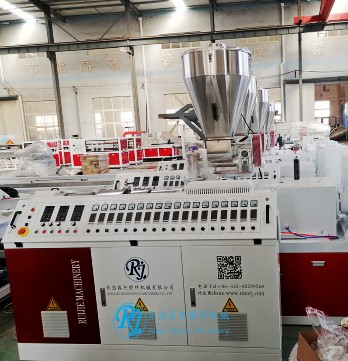 電梯線槽生產線